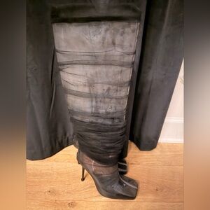 Elegant Black Heeled Boots for Women